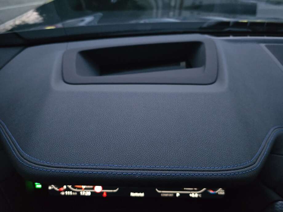 BMW X3 (Bild 18/19)