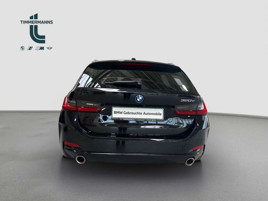 BMW 320e Touring Auto (Bild 4/21)