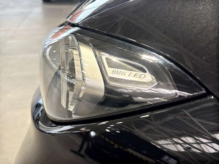 BMW 320e Touring Auto (Bild 18/21)