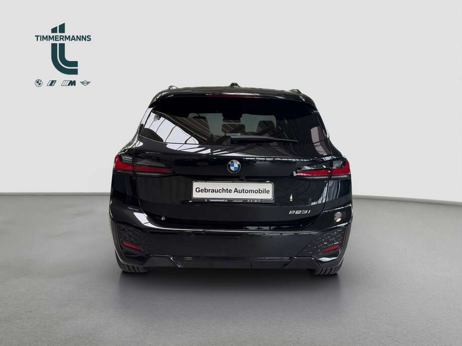 BMW 223i (Bild 4/21)