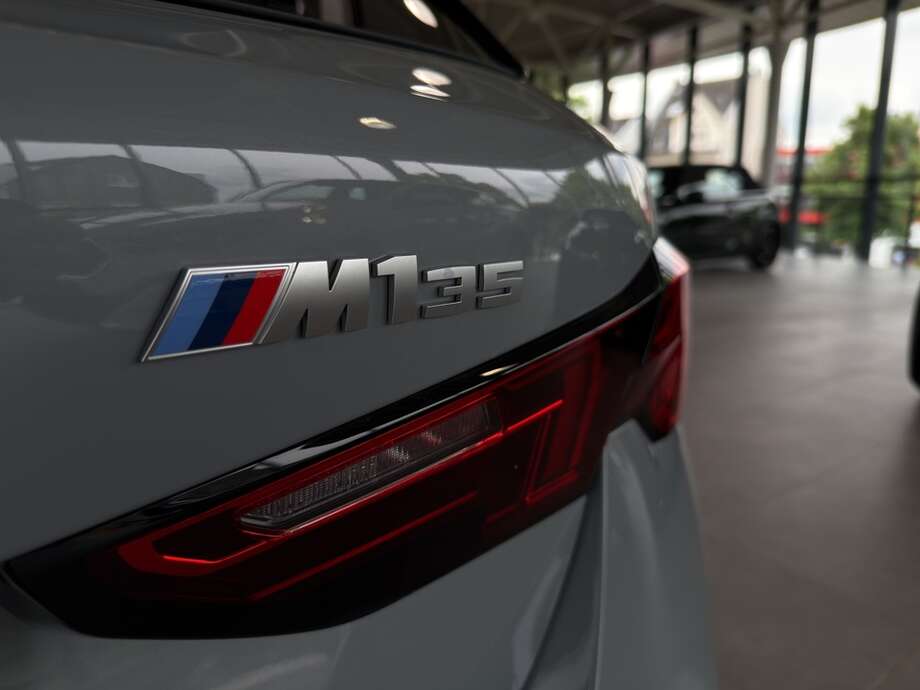 BMW M135 (Bild 24/24)