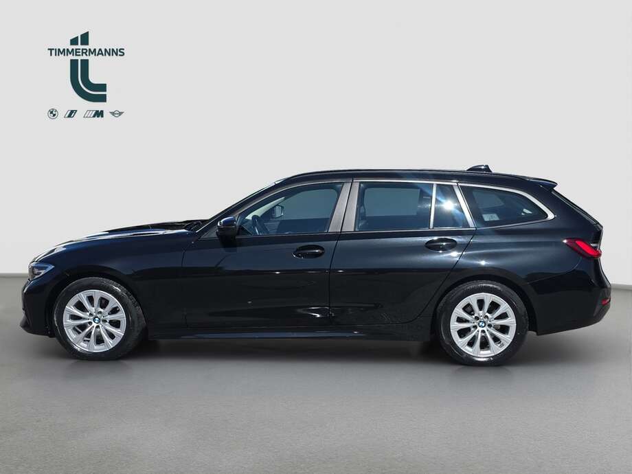 BMW 318d (Bild 2/18)