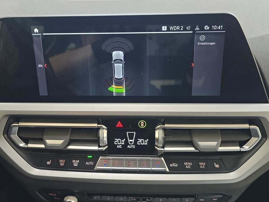 BMW 318d (Bild 18/18)
