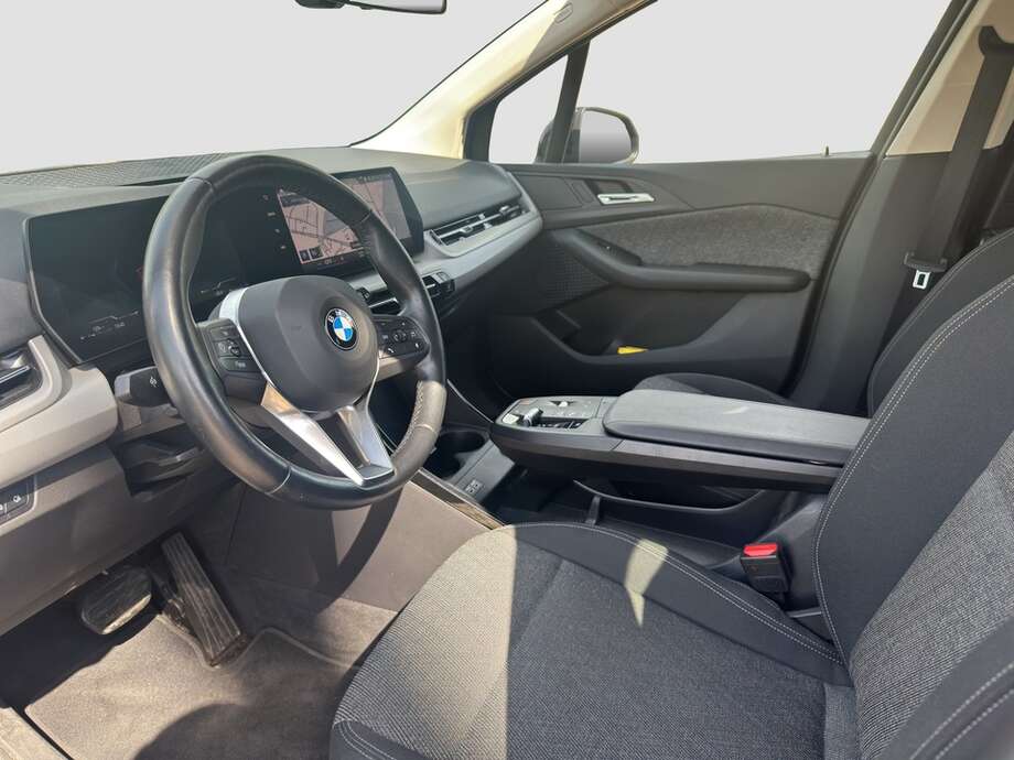 BMW 220 Active Tourer (Bild 10/20)