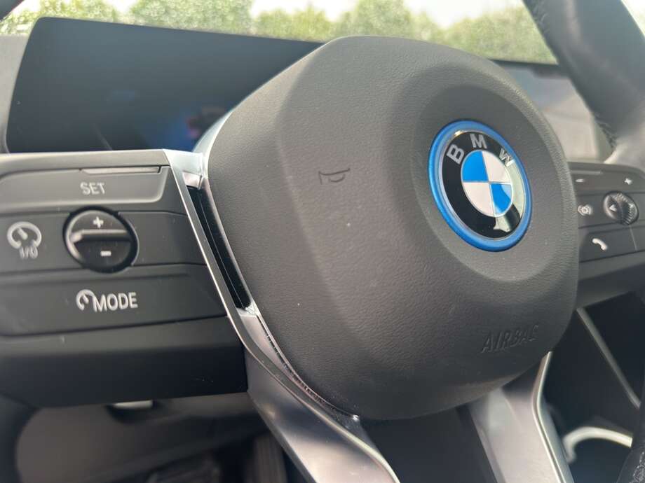 BMW X1 (Bild 16/18)