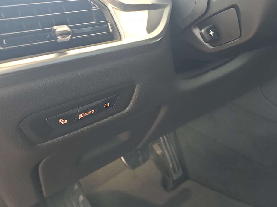 BMW X5 (Bild 17/18)