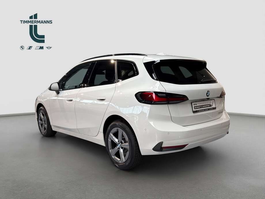 BMW 220 Active Tourer (Bild 3/19)