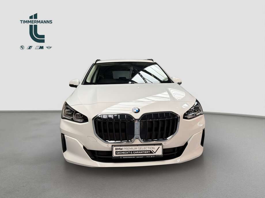 BMW 220 Active Tourer (Bild 9/19)