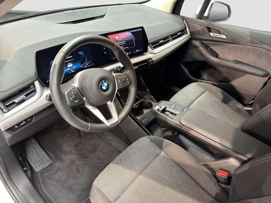 BMW 220 Active Tourer (Bild 12/19)