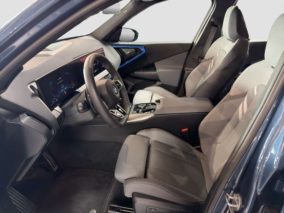 BMW X3 (Bild 11/18)