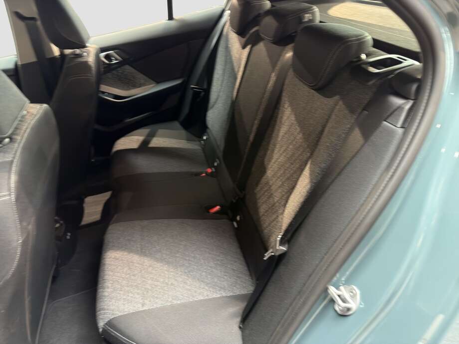 BMW 120d (Bild 15/17)