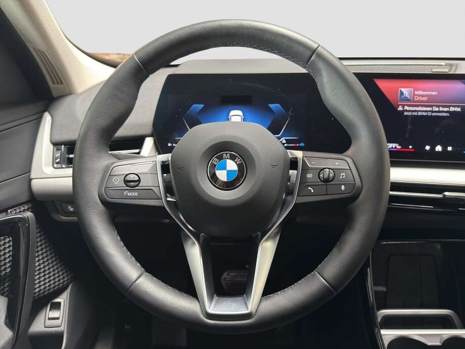 BMW X1 (Bild 13/16)