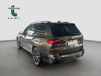 BMW X7 M50i (Bild 2/17)
