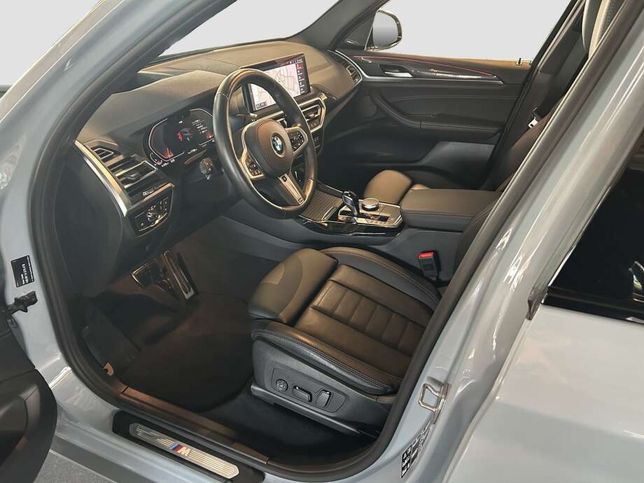 BMW X3 (Bild 10/18)