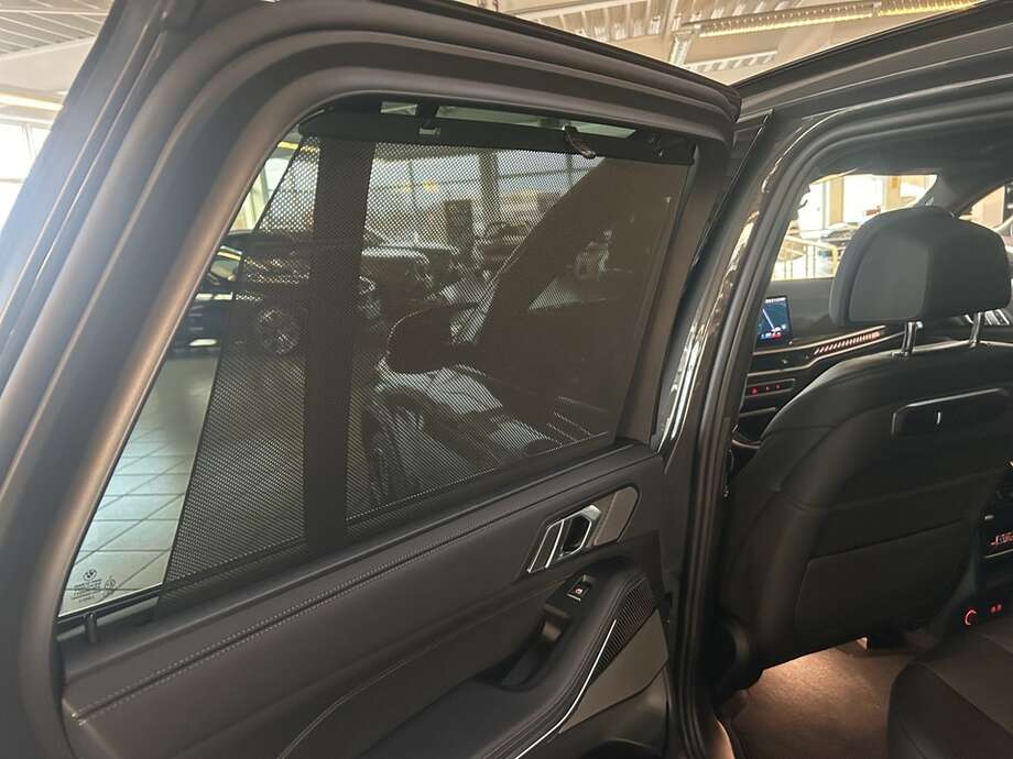 BMW X5 (Bild 18/19)