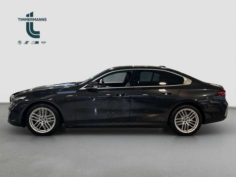 BMW i5 eDrive40 (Bild 2/19)