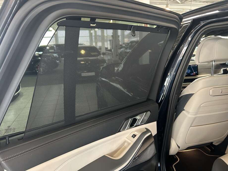 BMW X5 (Bild 16/21)