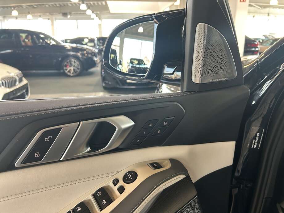 BMW X5 (Bild 18/21)