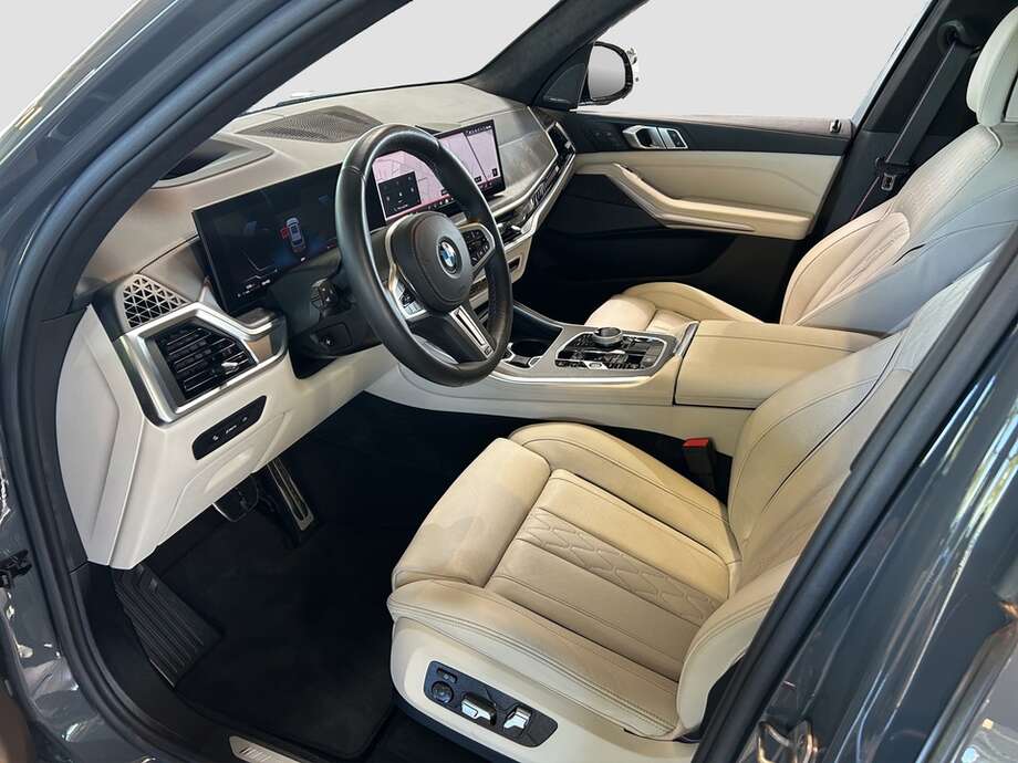 BMW X5 (Bild 10/22)