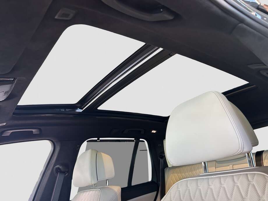 BMW X5 (Bild 11/22)
