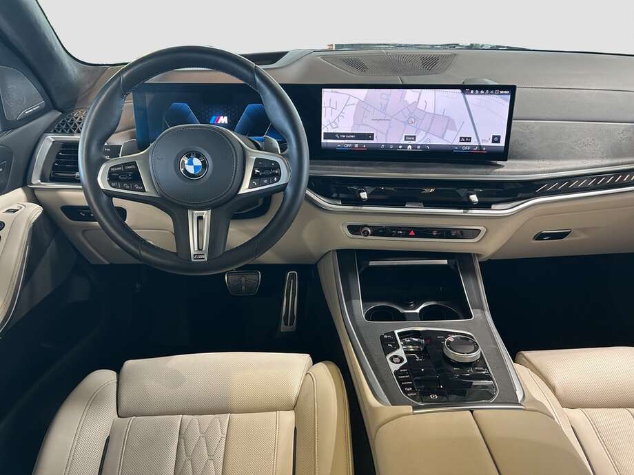 BMW X5 (Bild 13/22)