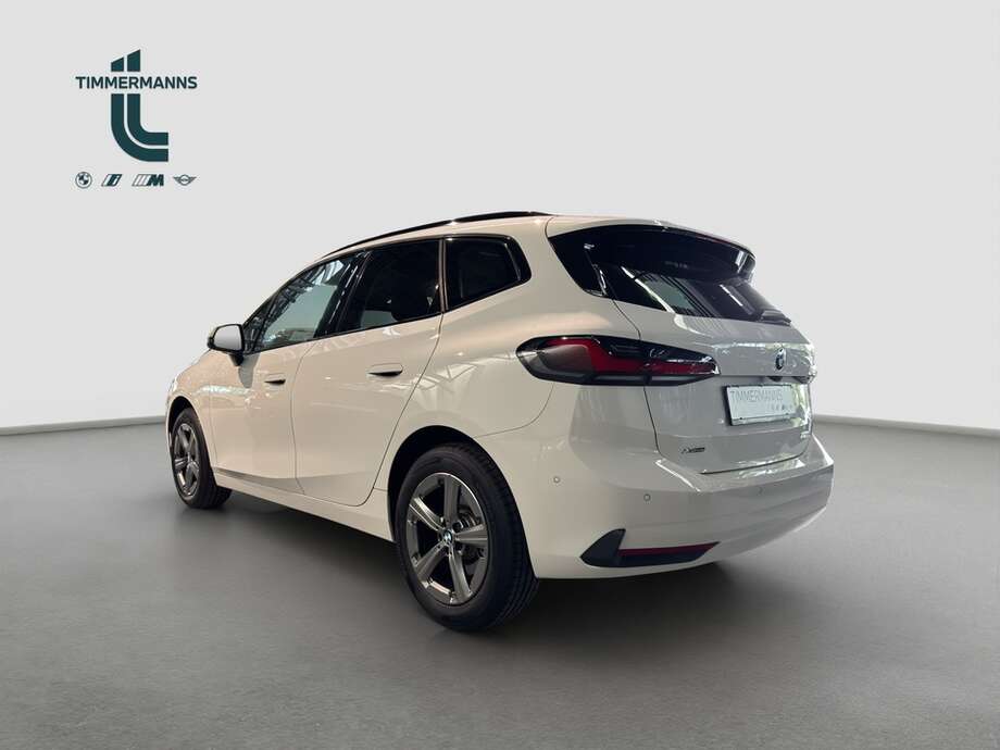 BMW 223 Active Tourer (Bild 2/22)