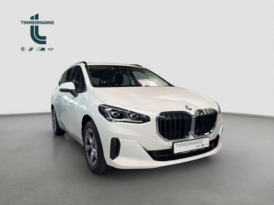 BMW 223 Active Tourer (Bild 8/22)