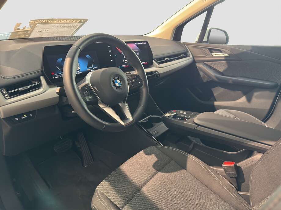 BMW 223 Active Tourer (Bild 11/22)