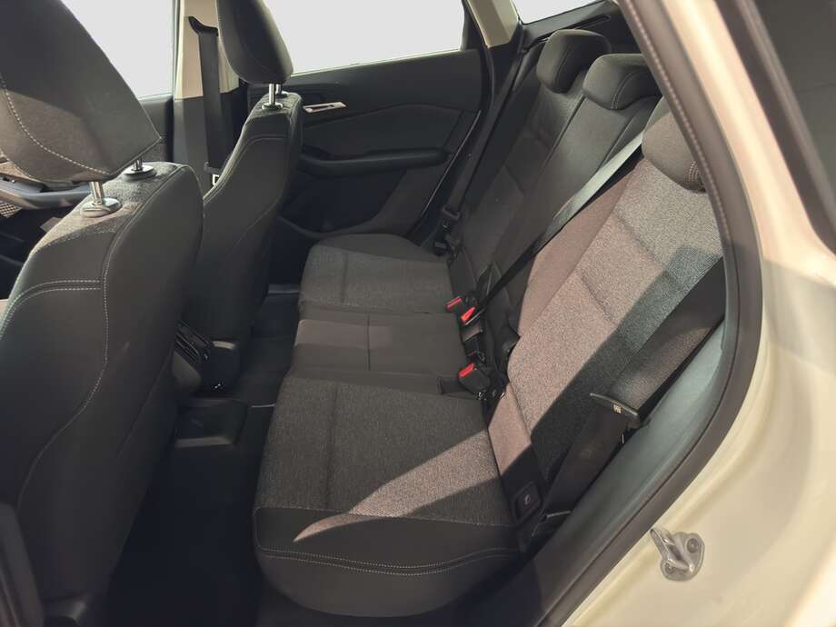 BMW 223 Active Tourer (Bild 14/22)