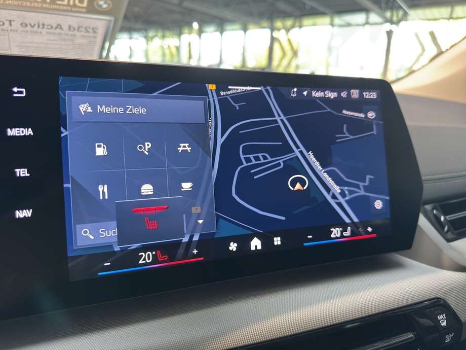 BMW 223 Active Tourer (Bild 19/22)