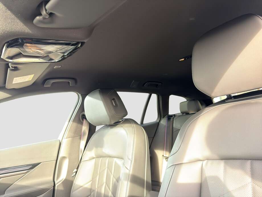 BMW i5 xDrive40 Touring (Bild 11/18)