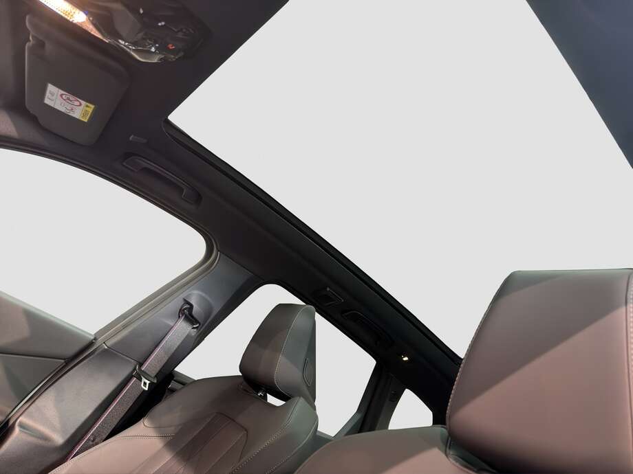 BMW X3 (Bild 11/18)