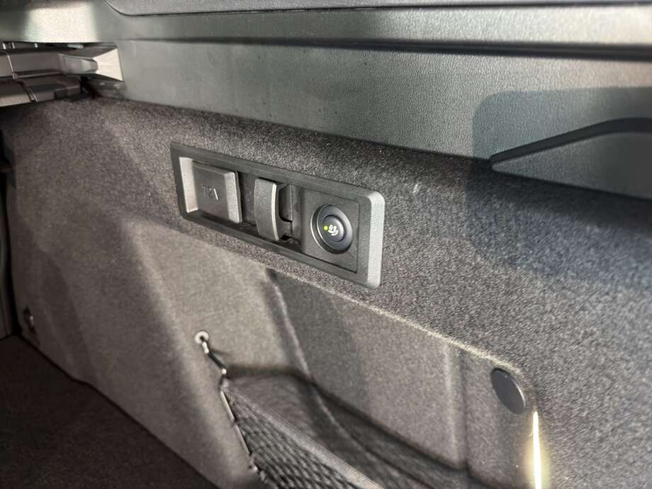 BMW X3 (Bild 16/18)