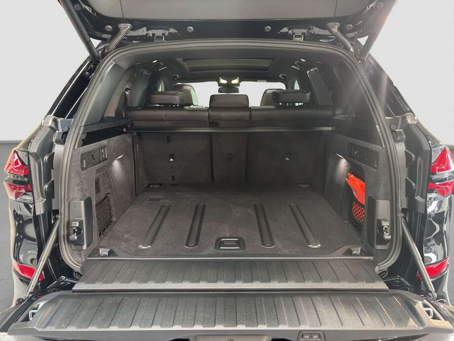BMW X5 (Bild 15/17)
