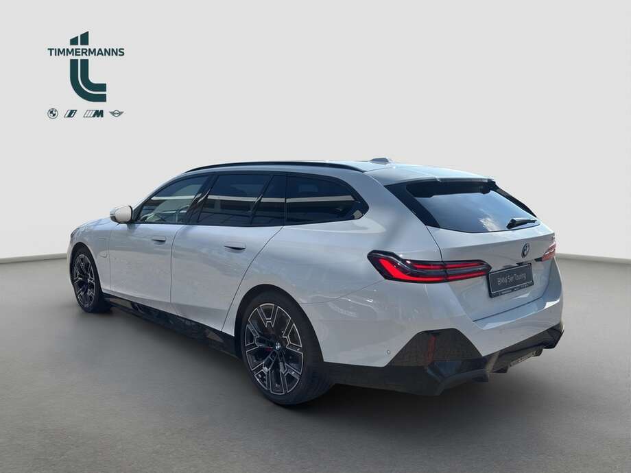 BMW 530e Touring (Bild 3/18)