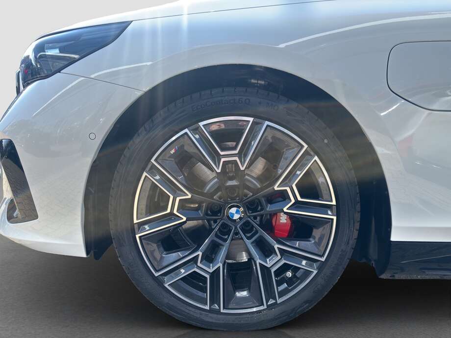 BMW 530e Touring (Bild 9/18)