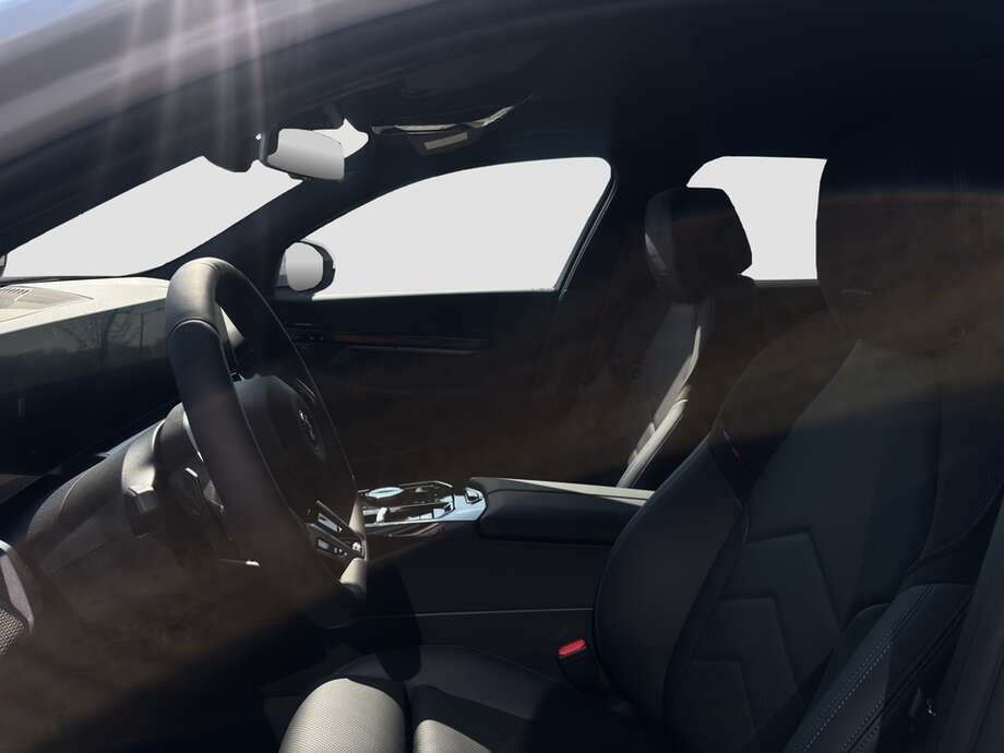 BMW 530e Touring (Bild 10/18)