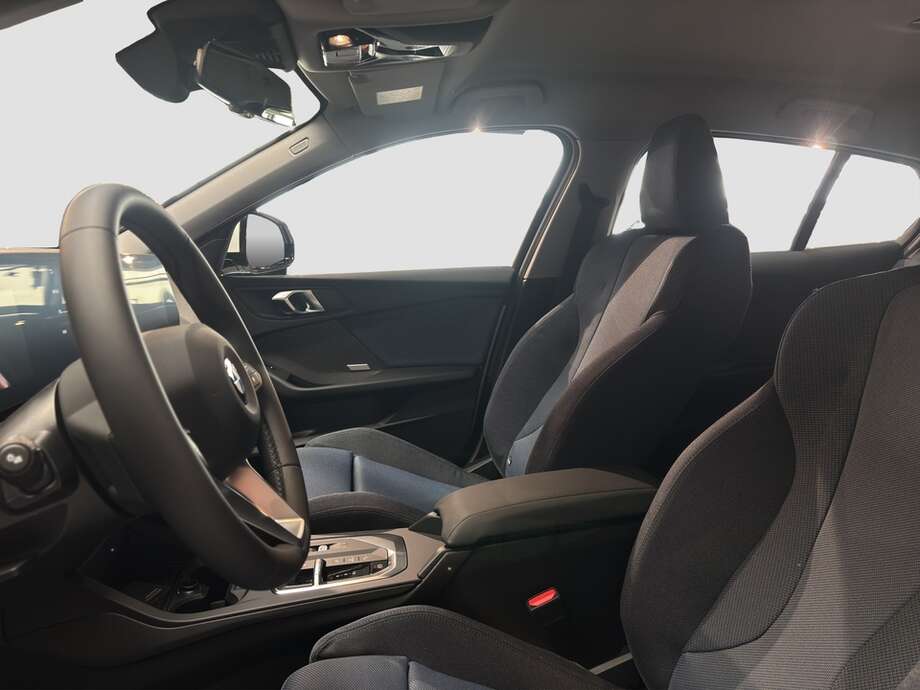 BMW 120 (Bild 10/18)