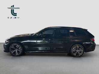 BMW 320d (Bild 2/17)