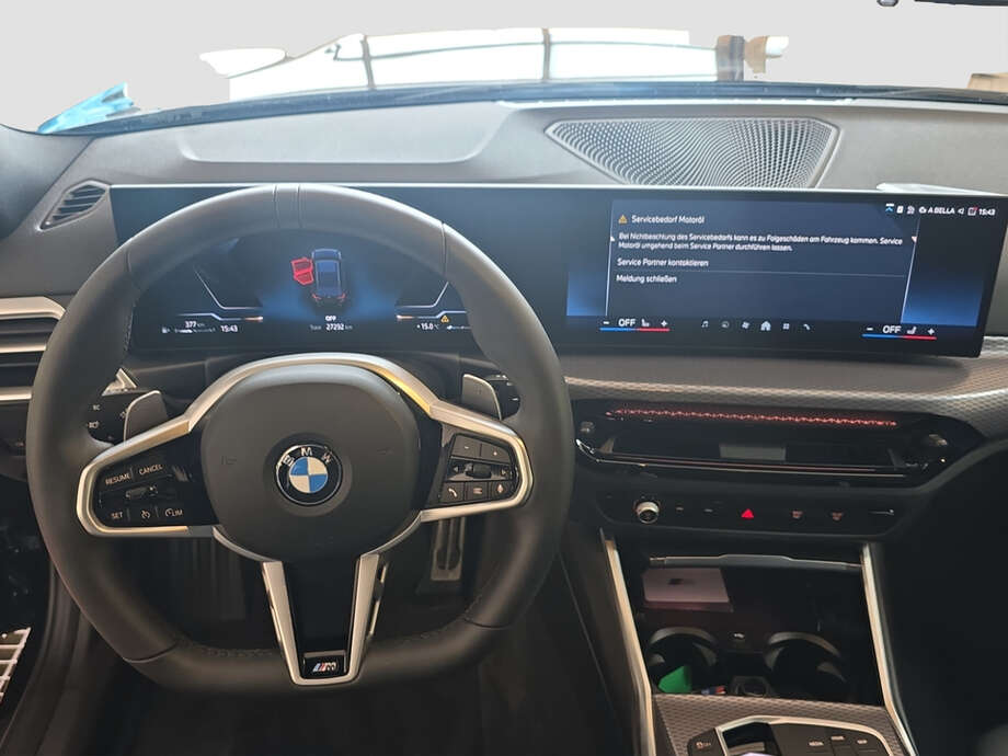 BMW 320d (Bild 13/18)