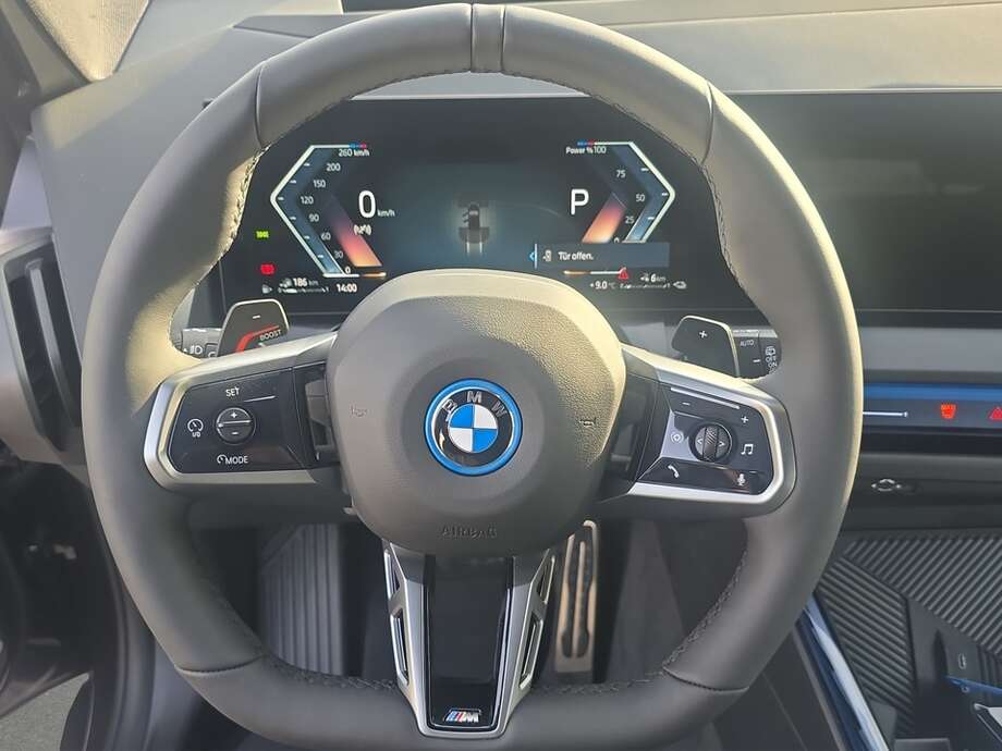 BMW X3 (Bild 12/17)