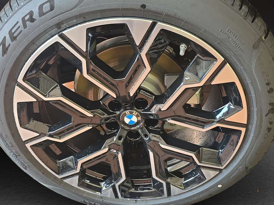 BMW X3 (Bild 9/17)