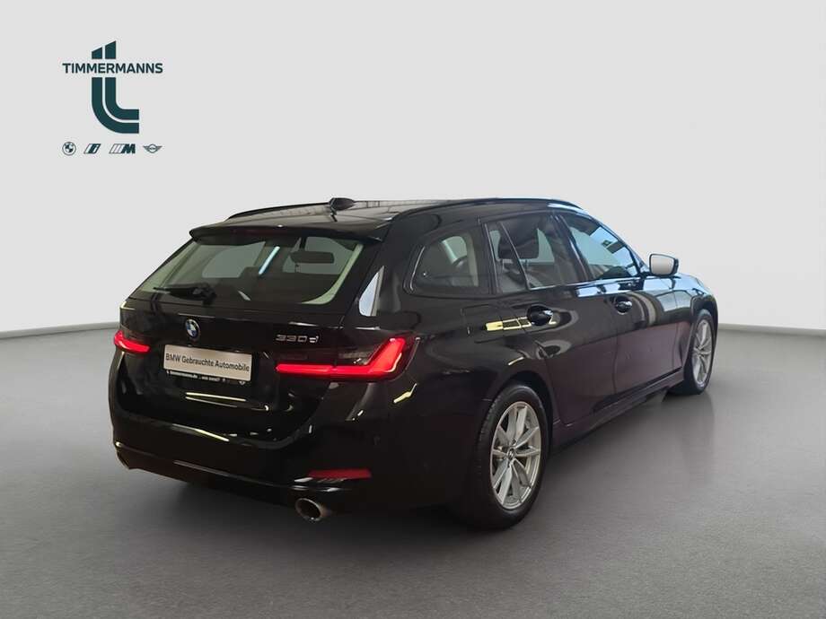 BMW 330d (Bild 5/20)