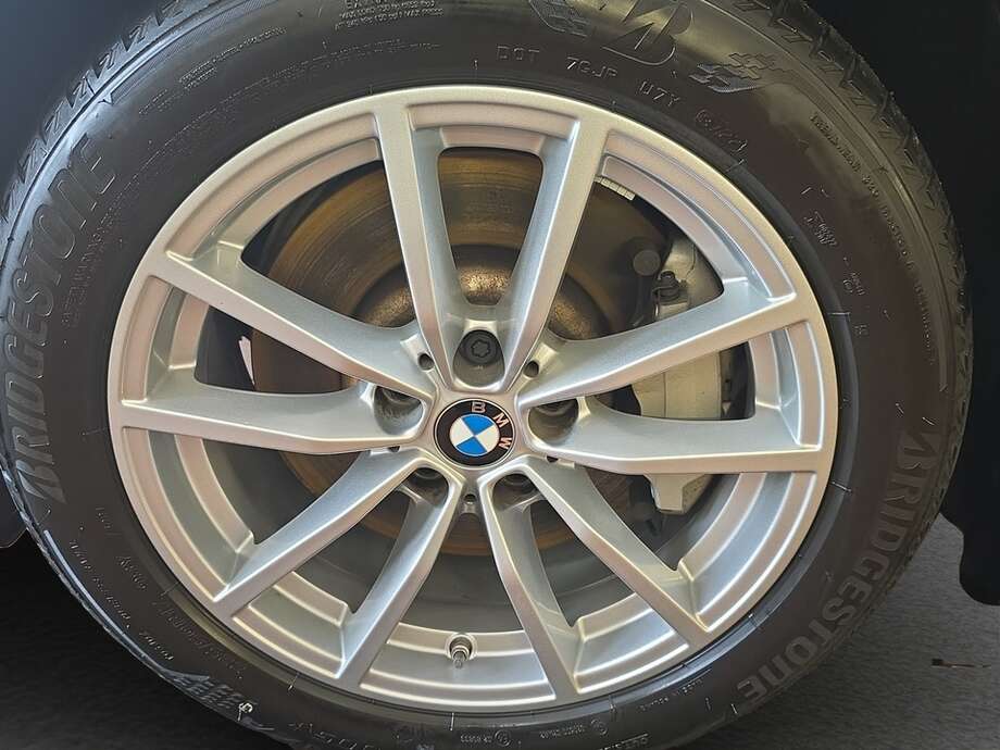 BMW 330d (Bild 10/20)