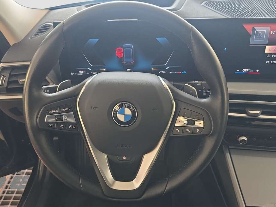BMW 330d (Bild 13/20)