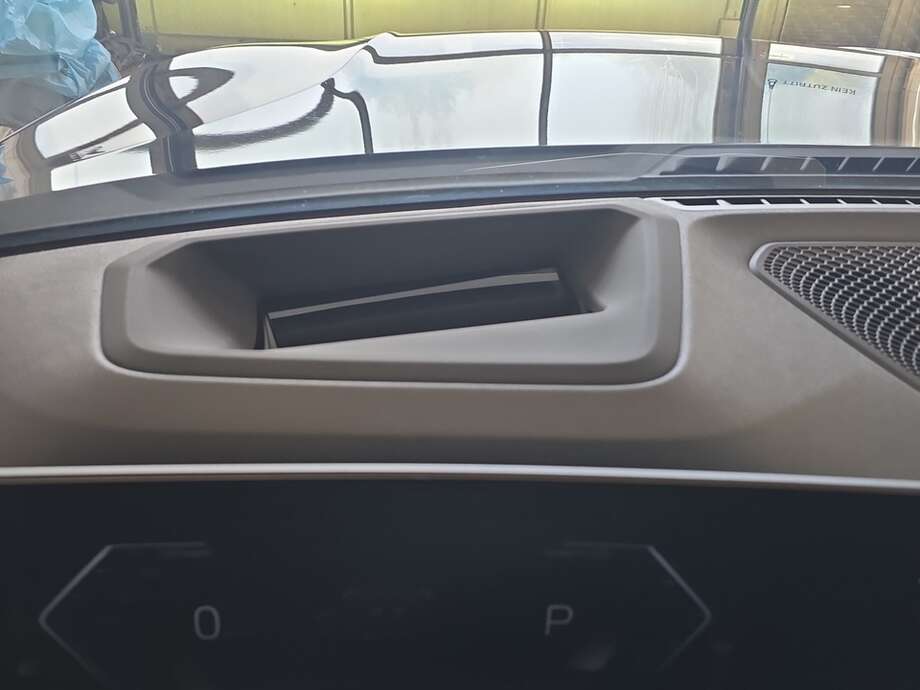 BMW 330d (Bild 19/20)