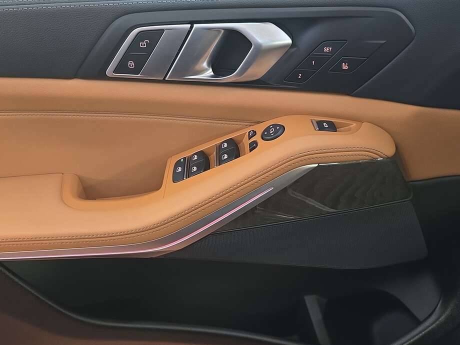 BMW X5 (Bild 16/19)