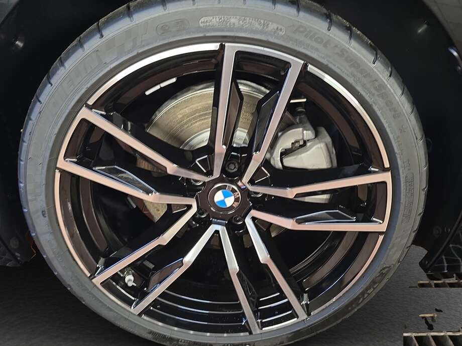 BMW Z4 (Bild 9/17)