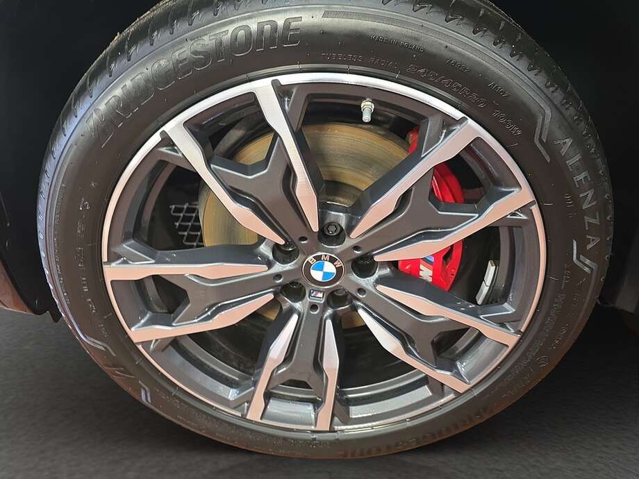 BMW X3 (Bild 9/18)