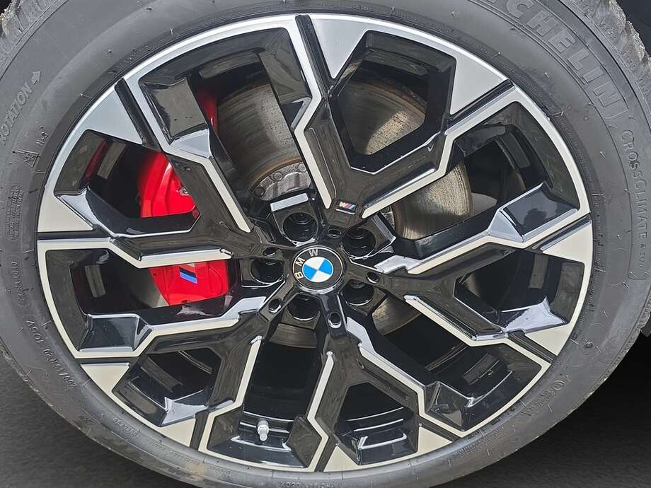 BMW X3 (Bild 9/18)